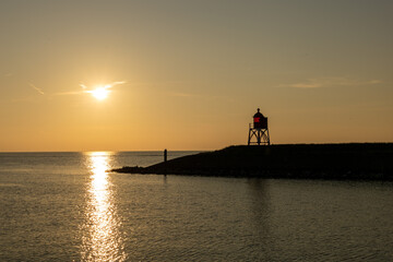 Ijsselmeer bij zonsondergang