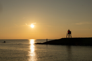 Ijsselmeer bij zonsondergang