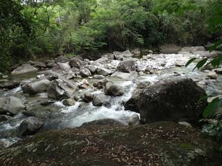 NATUREZA ROCHOSA HIDRICA