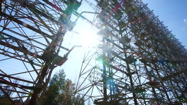 Radar Duga lens flares, pan-up, secret Soviet Union Military Equipment, Chernobyl