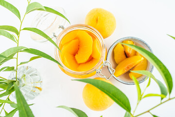 Summer delicacy canned frozen yellow peach
