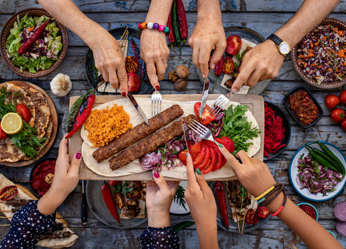 Many types of kebab on the table like adana kebab