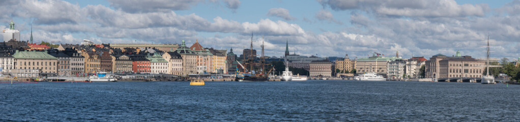 Fototapeta premium Panorama view over the inner harbor of Stockholm with the old sailing replica of the Swedish East Indiaman Götheborg