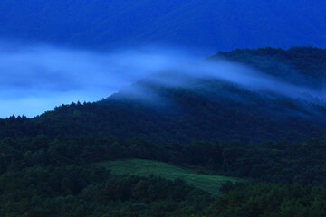 岩手県遠野市　遠野盆地の雲海