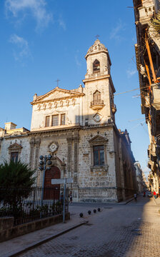 Facade of Templo de San Francisco church in old Havana, Cuba