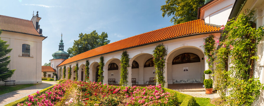 Oblat Bilder Durchsuchen 829 Archivfotos, und Videos