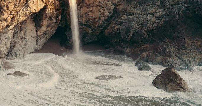 McWay Falls in Julia Pfeiffer Burns State Park. Big Sur, California, USA