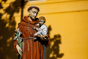 Fototapeta premium Religious statue at Maria Radna in Romania