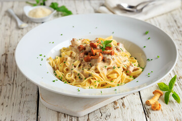 Pasta mit frischen Pfifferlingen
