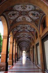 Porticoes of the city of Bologna, a UNESCO World Heritage Site 2021, Emilia-Romagna, Italy © frizio