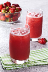 Suco de morango, laranja e beterraba
