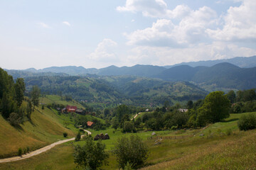 Fototapeta na wymiar Brașov (Kronstadt) | Hiking in the Făgăraș Mountains