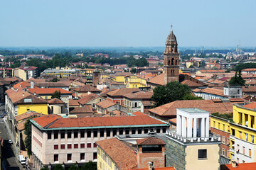 Fototapeta premium The cityscape of Cremona, Italy.