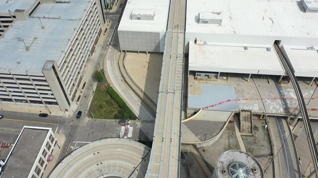 4K over Cobo Hall Parking and tilt up