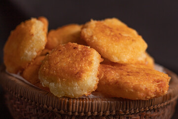 Buñuelos pan frito de yuca con queso