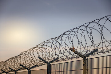 barbelés, barrieres, prison, evasion, securité, 