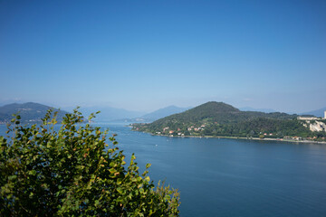 Fototapeta na wymiar view of the sea and mountains