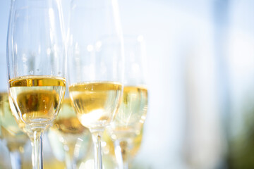 glasses of champagne