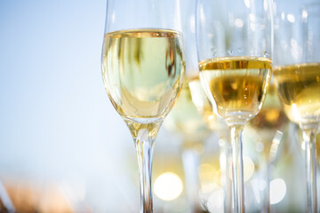 glasses of champagne