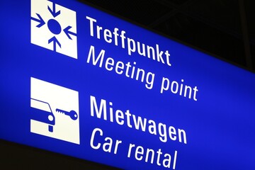 Airport information: meeting point and car rent