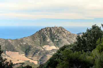 Vue de la tour Madeloc près de Port Vendres dans le sud de la France