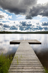 Obraz premium wooden bridge over lake