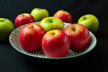 apples in a bowl