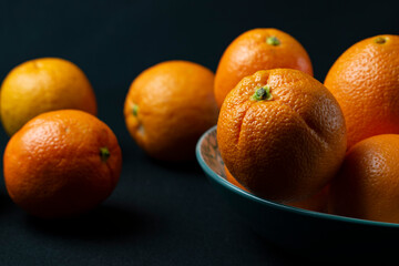 oranges in a bowl