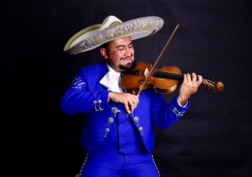 mariachi con violin