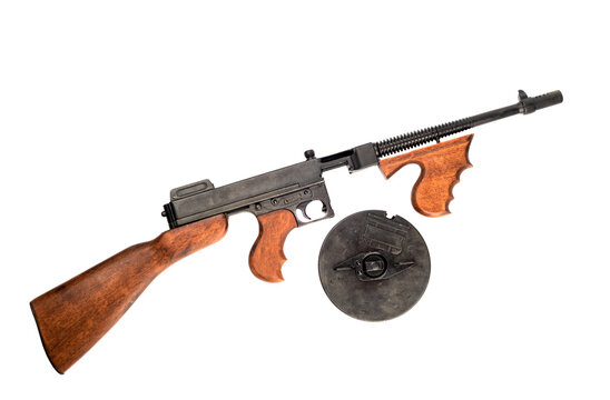 Life-size model of a Thompson submachine gun with a magazine for cartridges.