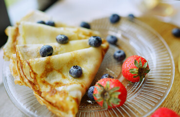 pancakes with blueberries