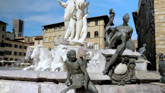 Fountain of Neptune on Piazza della Signoria in front of the Palazzo Vecchio, Florence, Italy