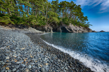 日本　岩手大船渡市碁石海岸砂利のえびす浜