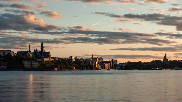Timelapse of sunset on the lake in Stockholm