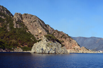 Fototapeta premium The coast of Mediterranean sea on the Turkish Riviera