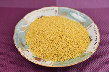  hulled millet (Panicum miliaceum) grains