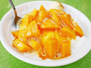 台湾のマンゴーかき氷