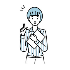 立って書類を手に持って何かひらめいたブラウスの女性