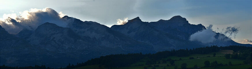 Photo Haute Alpes D&eacute;voluy; France 05250