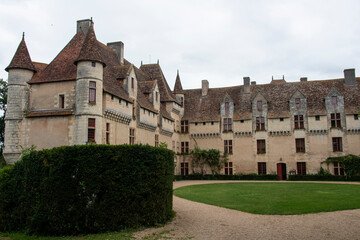 Fototapeta na wymiar Château de Neuvic, Neuvic sur l'Isle, 24190, Dordogne, Périgord