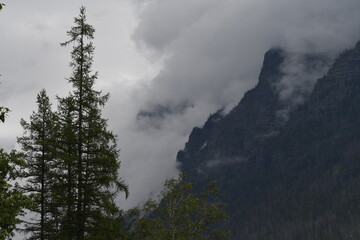 Obraz na płótnie Canvas Summer storm blowing in at Glacier National Park Montana