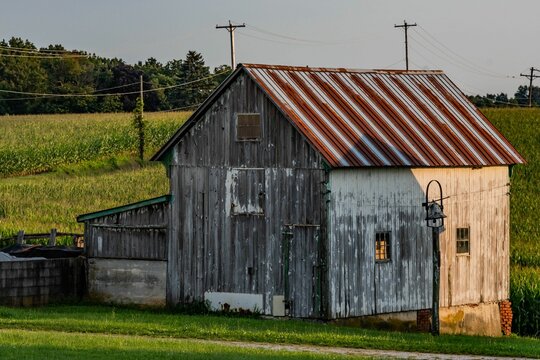 Old Barn, York County, Pennsylvania, USA