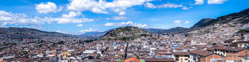 Fototapeta na wymiar Quito, Ecuador. Panoramic View from Basílica Church.