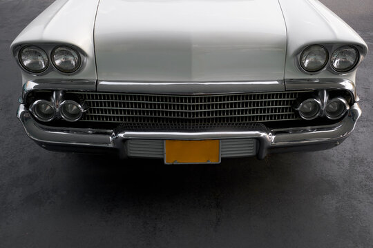 Fototapeta Close up of a vintage car on the streets of Japan