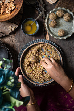 Dry Fruits Ladoo