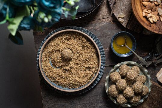 Dry Fruits Ladoo