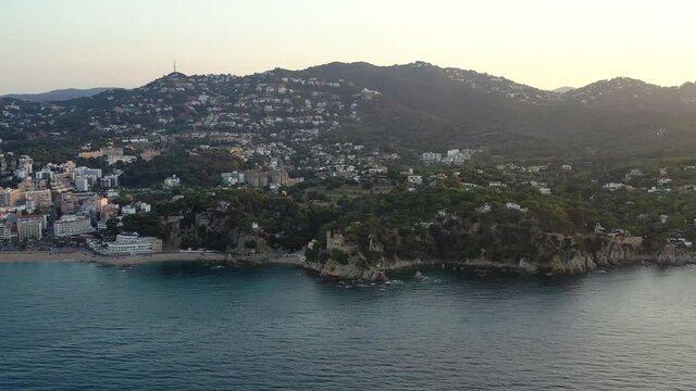 survol de Lloret de mar en catalogne sur la costa brava