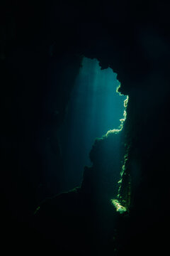 Underwater Hole