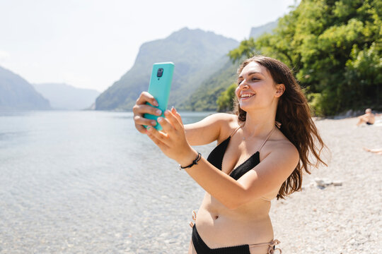 Taking a selfie on the beach
