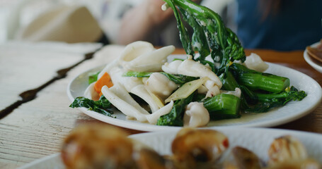 Hong Kong Cantonese cuisine, fry squid vegetable and fry clam dishes